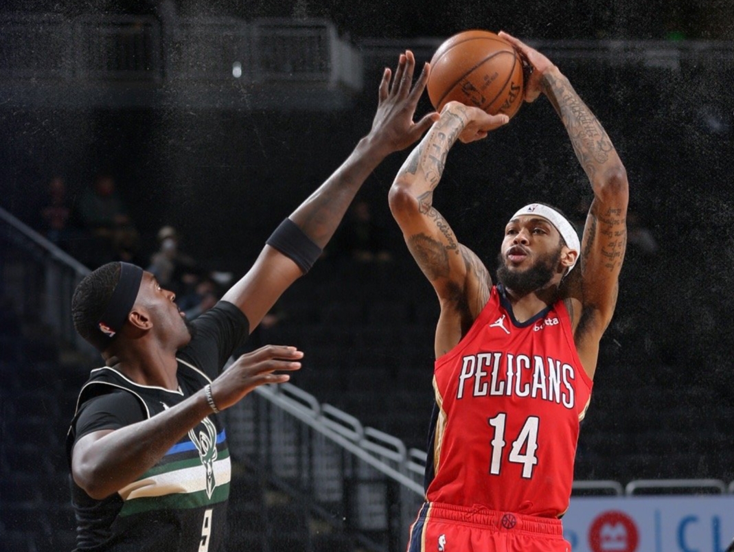 天博足球官网-加时末段体能课后，孟菲斯灰熊豪取连胜备战亚冠，目标明确，身体对抗强度拉满